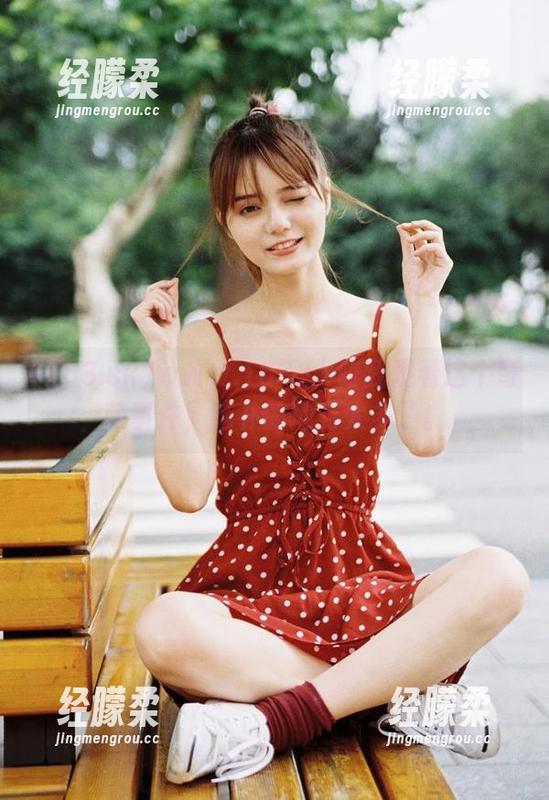 www.163.sk陪我观看这个奇葩事件，脑补的地方太多了。