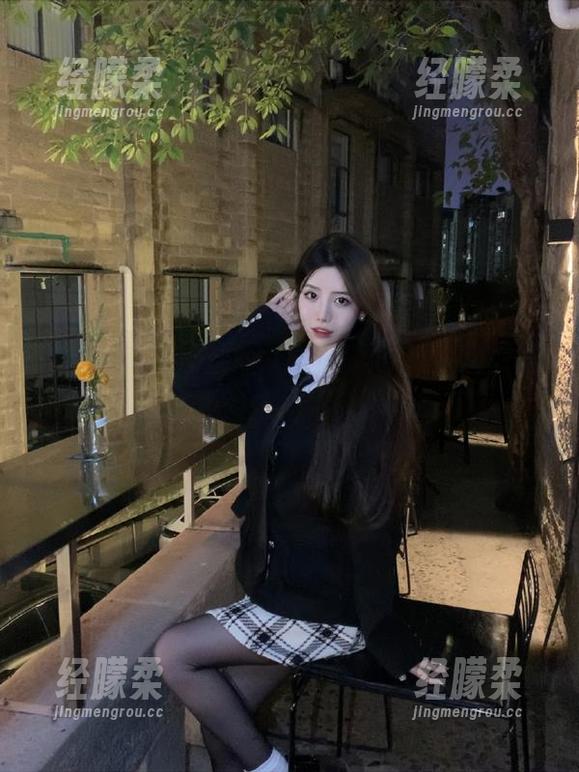 论监控了后别人的瓜，观看的快感是我的撩心术！17c吃瓜