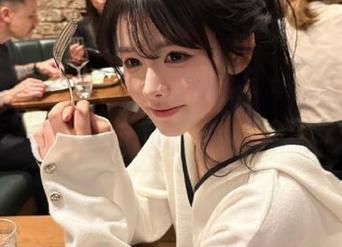 还在找吃瓜的理由？来吧，输入51.com地址！