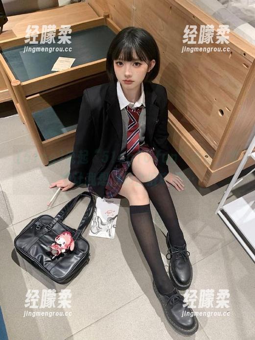 说起“51cg10.fun”地址，难免让我想起那台旧电脑…