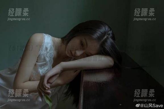 “国产黑料”通往51吃瓜的传送门，两分钟后觉得我又爱上这黑暗幽默