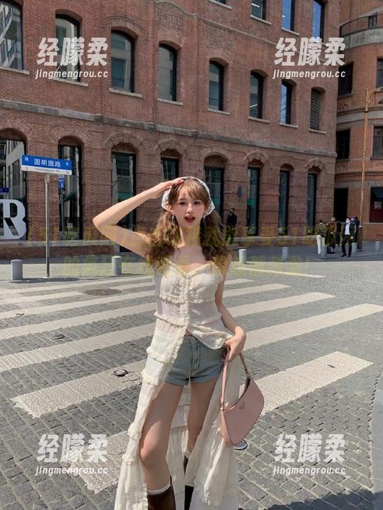 点击链接就能享受51吃瓜网的疯狂在线观看，想想都刺激！