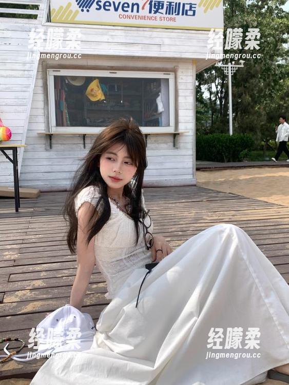 51吃瓜群众 好奇“吃瓜”地址?51吃瓜群众有你想要的一切。
