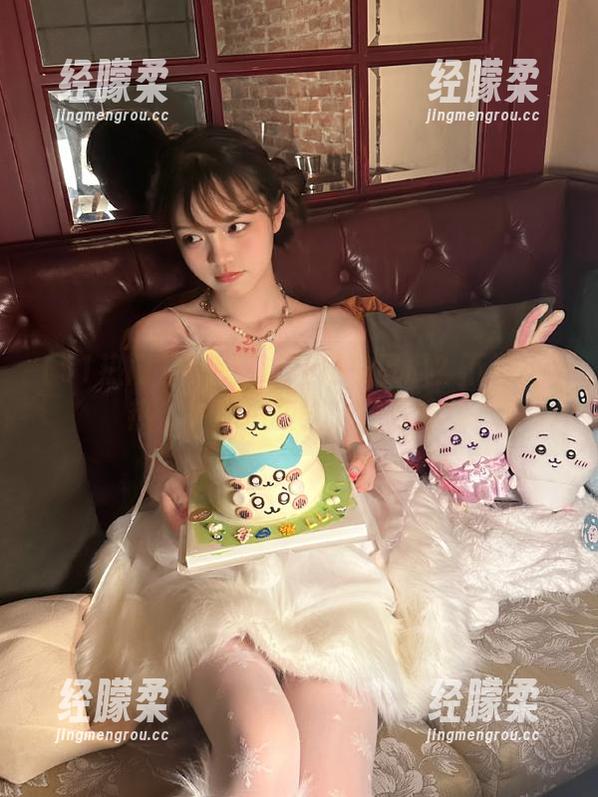 不想错过任何一口瓜？下载51热门，吃瓜模式随时开启！