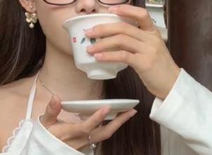 听说51爆料网的传送门能带你回到八卦的巅峰，快点，别犹豫了，瓜就在眼前！