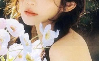 我下载了51爱吃瓜，然后…自己的车里也变成了‘吃瓜现场直播’！