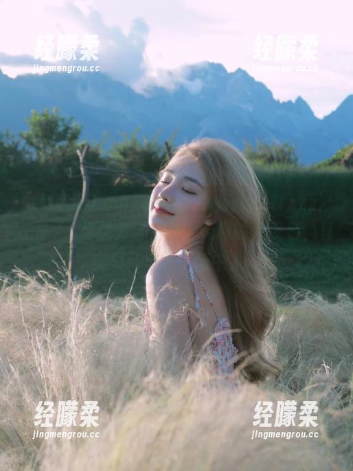 tttzzz.com 看在线“www.tttzzz.com”,你以为自己是个无聊的旁观者,其实早已成了“坛中人”