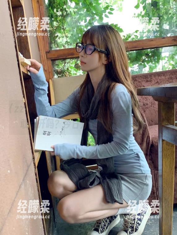 ios应用商店里的“zztt11”，你敢点开吗？今日分享神秘乌龙一则。