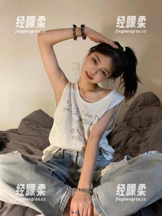 等等！九一黑料带来的反差让你感受到“永久”的震撼，无法自拔。