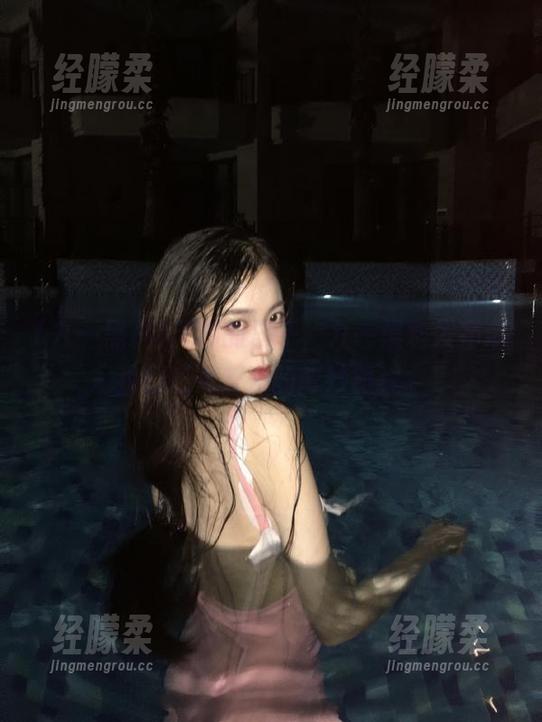 无聊的日子，九一黑料发布带我们感受反差的奇妙旅程。