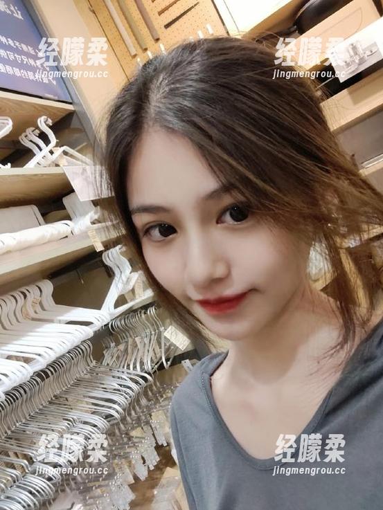 今日吃瓜发布黑料，风头正劲，某位大咖的新恋情，快看看229条评论！真是……喜闻乐见！