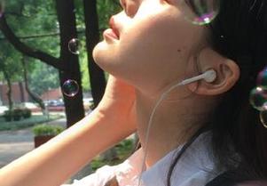 吃瓜直播：在线记录人生的“大戏”与“小插曲”