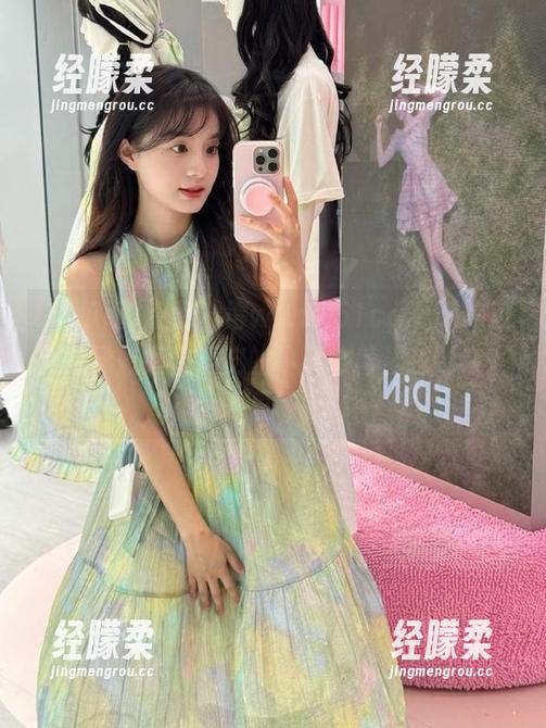 突然觉得www.51cg.fun吃瓜网的导航像被调皮的小孩牵着，我到底去哪里啊？
