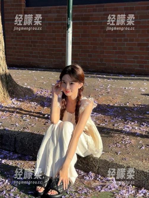 吃瓜网 5.1吃瓜网:我这边还有期盼与失落的交错,你来吗?