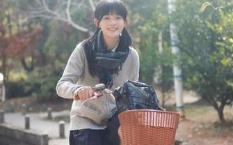 吃瓜网91苹果版：我擦，这瓜太大了，慢慢咀嚼！