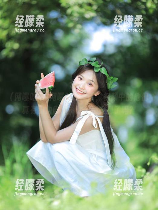 网曝吃瓜，呃，视频中的他们真有狗血剧情，你们感受到了吗？