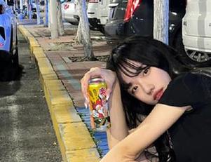 大晚上的打开“zztt11黑料不打烊so”，免费上传那一堆导航，感觉就像探宝一样！