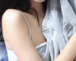 听说“黑料正能量”网站的官方苹果版要火，下载链接在这，直接上吧！