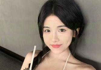 新版黑料正能量hl苹果版，果然不怕下雨，无坚不摧的八卦玩家！