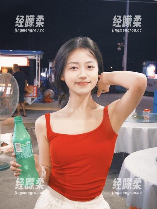 点开黑料社区在线的传送门，流言蜚语随时在线！