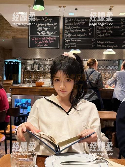 黑料网发布的老瓜新炒；果然车轮上的干料没跑了。