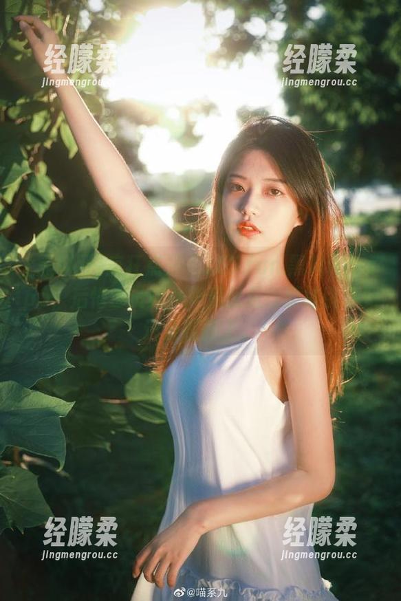 疯狂点开“155.fun.黑料网”app，后悔也没用，毕竟我是自愿被引导到这条瓜路上。