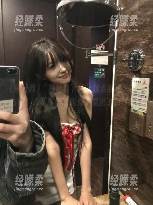 “黑社料下载”越点越迷，不分方向，永不迷路的我似乎溜进了创作的幻境