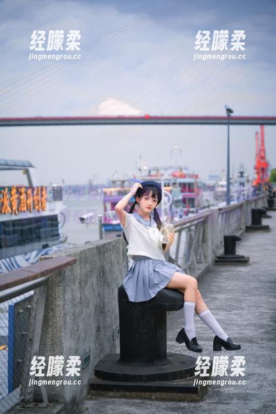苹果版终于来了，黑社料让我脑补出一堆奇葩八卦——我怕不是在做梦？