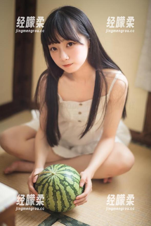 黑网料 黑网料app:不是你想的那样,里面竟藏着啥?